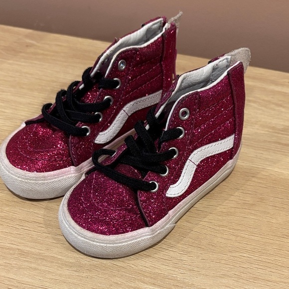 Vans Other - Vans Kids Glittery hot pink High-Top Sneakers